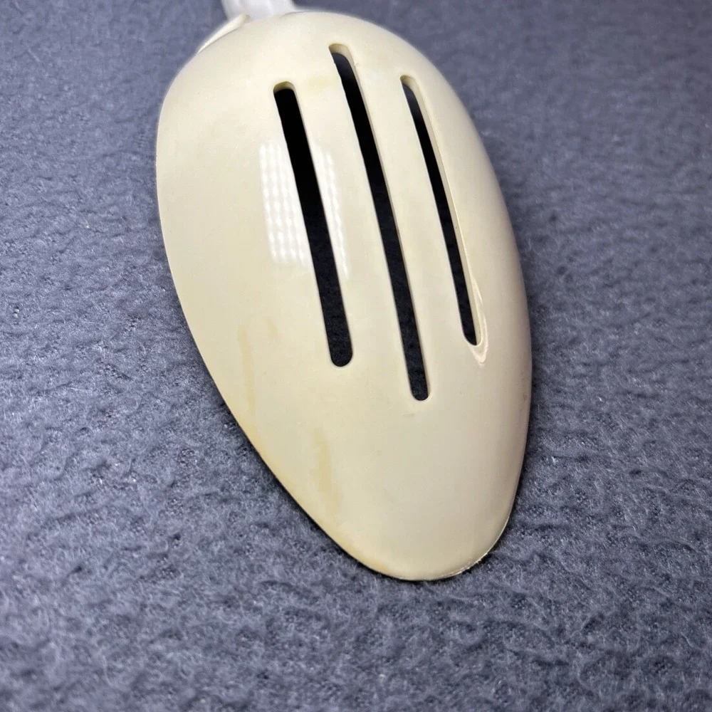 Vintage Taylor Made Plastic Slotted Serving Spoon Mid-Century Kitchenware Almond